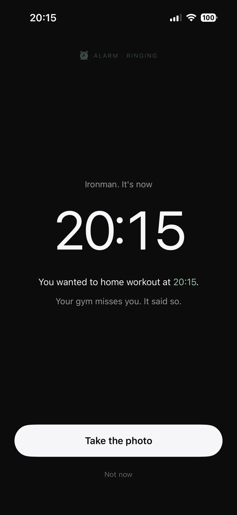 Habiton alarm takeover screen at 06:30 for the habit Run, asking for a photograph before the alarm will close